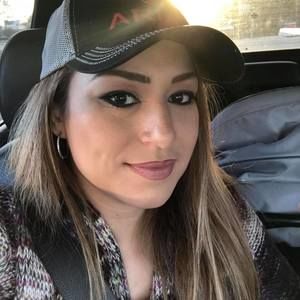 Meet your Posher, Mireya